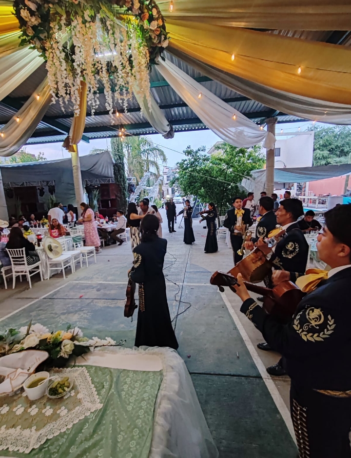Mariachi Tierra de Oro - foto 4