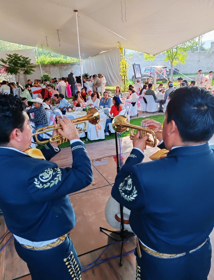 Mariachi Tierra de Oro - foto 1